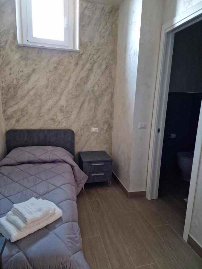 Piazza Duomo Hotel Tuscania Eksteriør billede